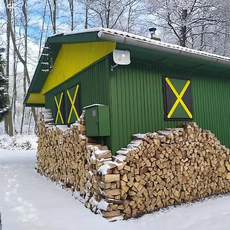 Na Jamajce Nyaraló
